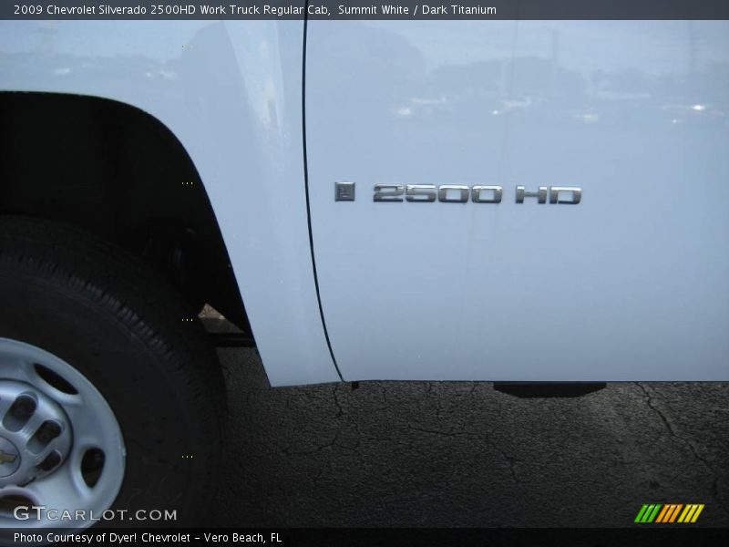 Summit White / Dark Titanium 2009 Chevrolet Silverado 2500HD Work Truck Regular Cab