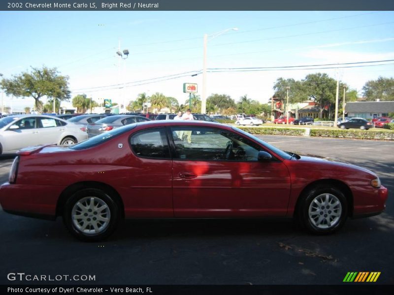 Bright Red / Neutral 2002 Chevrolet Monte Carlo LS
