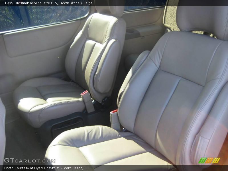 Arctic White / Beige 1999 Oldsmobile Silhouette GLS