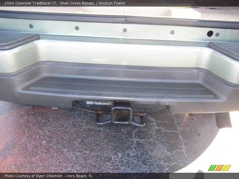 Silver Green Metallic / Medium Pewter 2004 Chevrolet TrailBlazer LT