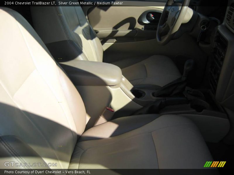 Silver Green Metallic / Medium Pewter 2004 Chevrolet TrailBlazer LT