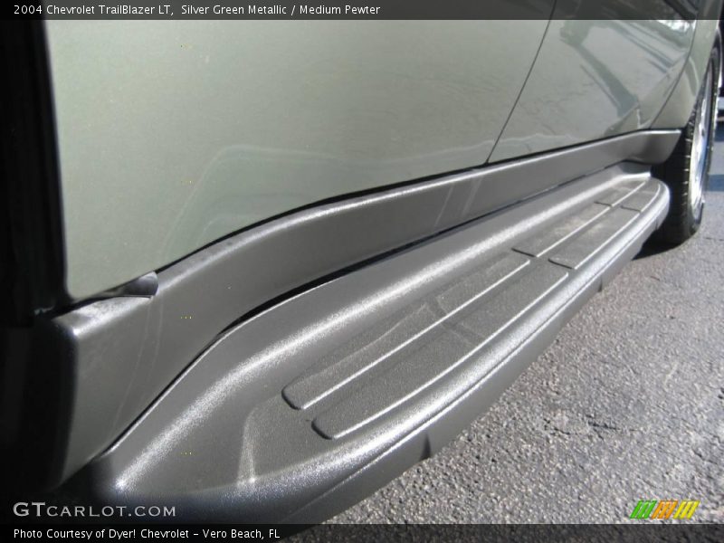 Silver Green Metallic / Medium Pewter 2004 Chevrolet TrailBlazer LT