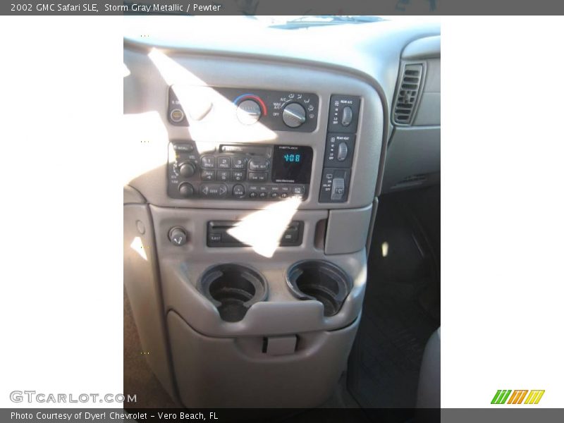 Storm Gray Metallic / Pewter 2002 GMC Safari SLE