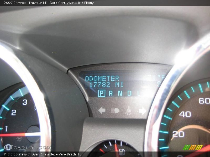 Dark Cherry Metallic / Ebony 2009 Chevrolet Traverse LT