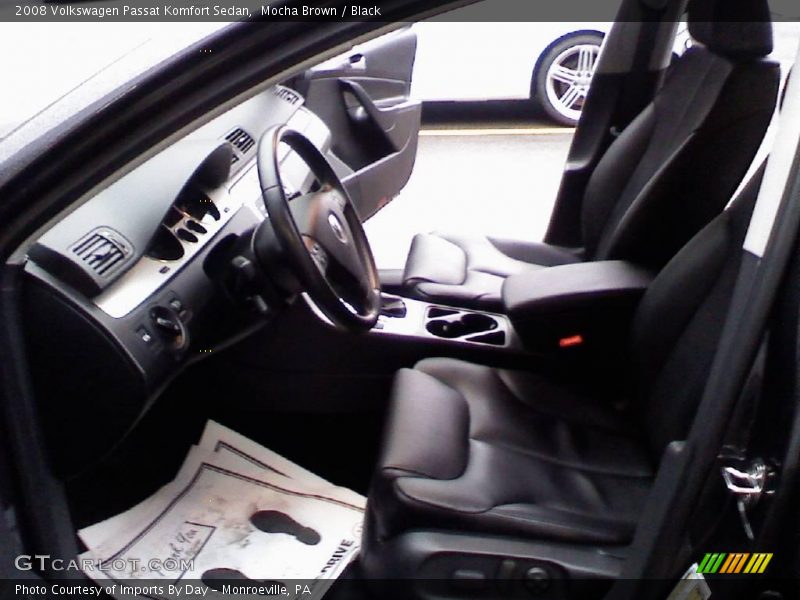 Mocha Brown / Black 2008 Volkswagen Passat Komfort Sedan
