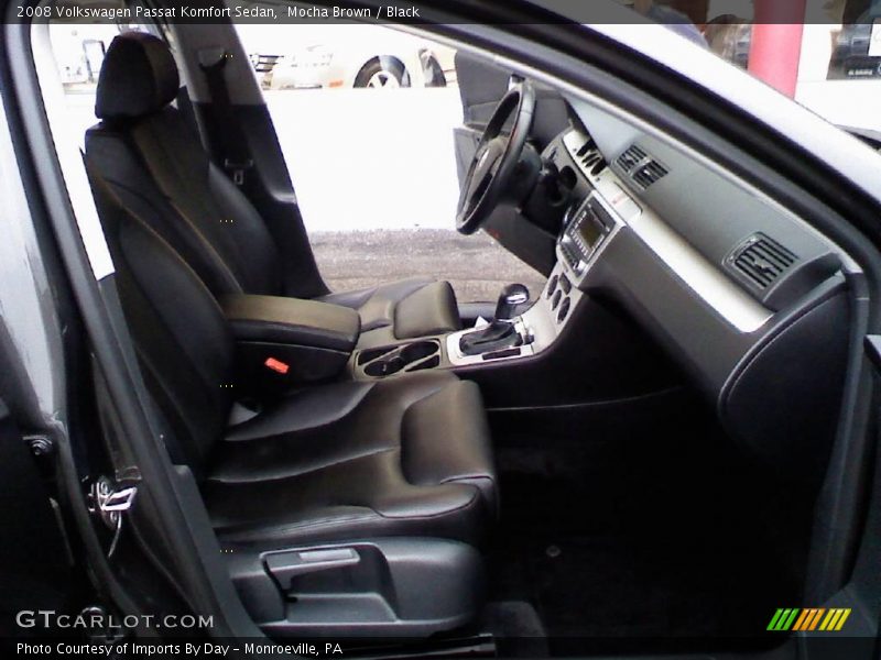 Mocha Brown / Black 2008 Volkswagen Passat Komfort Sedan