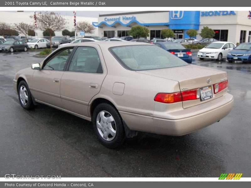 Cashmere Beige Metallic / Oak 2001 Toyota Camry LE