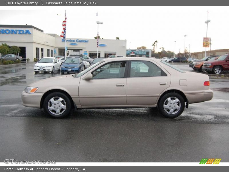 Cashmere Beige Metallic / Oak 2001 Toyota Camry LE