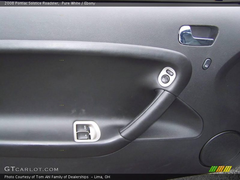 Pure White / Ebony 2008 Pontiac Solstice Roadster