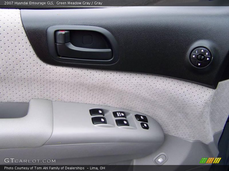 Green Meadow Gray / Gray 2007 Hyundai Entourage GLS