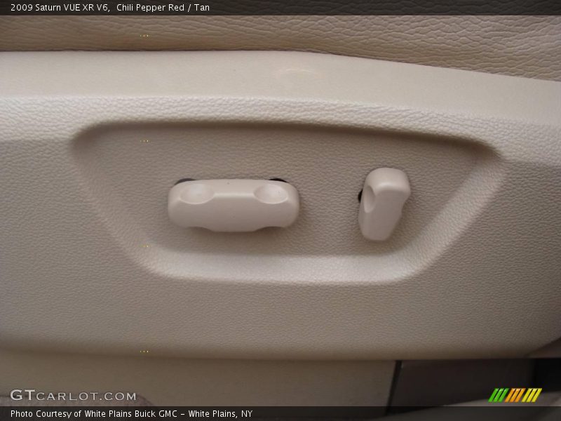 Chili Pepper Red / Tan 2009 Saturn VUE XR V6