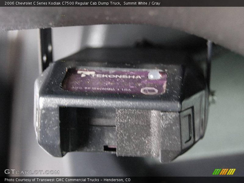 Summit White / Gray 2006 Chevrolet C Series Kodiak C7500 Regular Cab Dump Truck