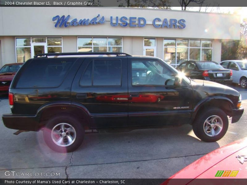 Black / Graphite Gray 2004 Chevrolet Blazer LS