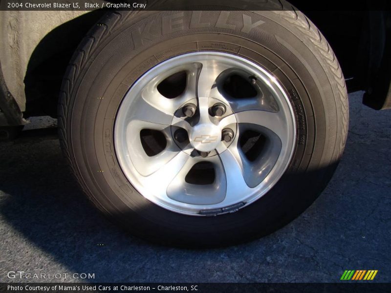 Black / Graphite Gray 2004 Chevrolet Blazer LS