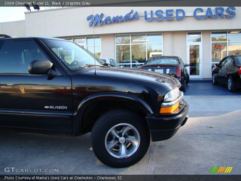 Black / Graphite Gray 2004 Chevrolet Blazer LS