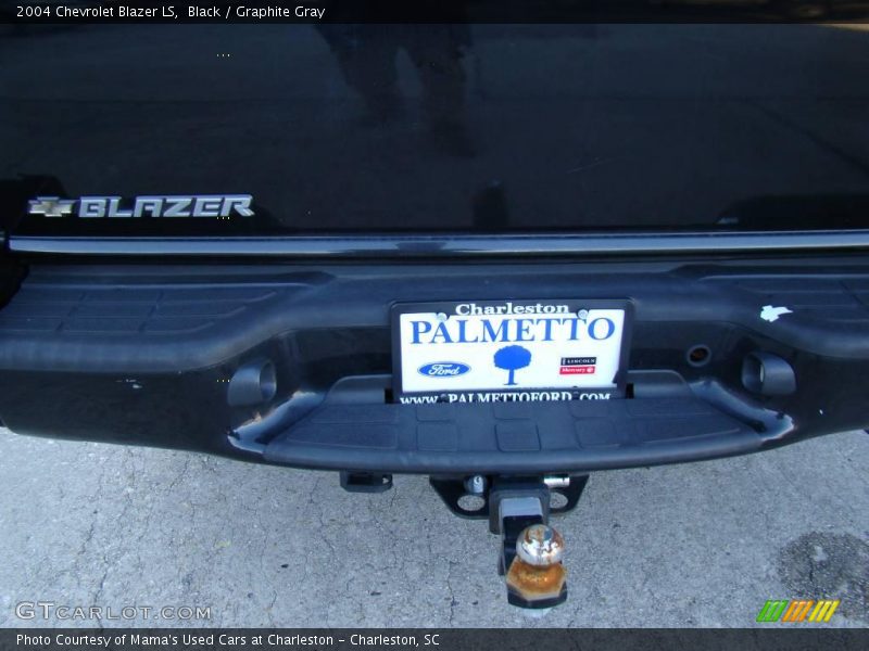 Black / Graphite Gray 2004 Chevrolet Blazer LS