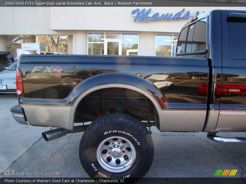 Black / Medium Parchment 2000 Ford F250 Super Duty Lariat Extended Cab 4x4