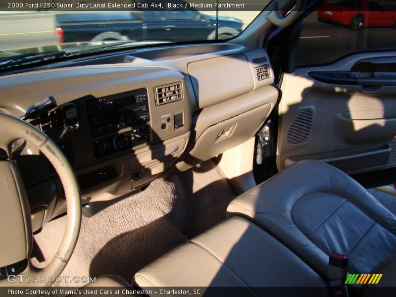 Black / Medium Parchment 2000 Ford F250 Super Duty Lariat Extended Cab 4x4