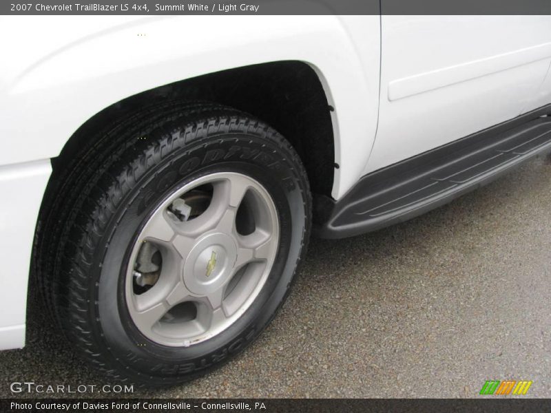 Summit White / Light Gray 2007 Chevrolet TrailBlazer LS 4x4