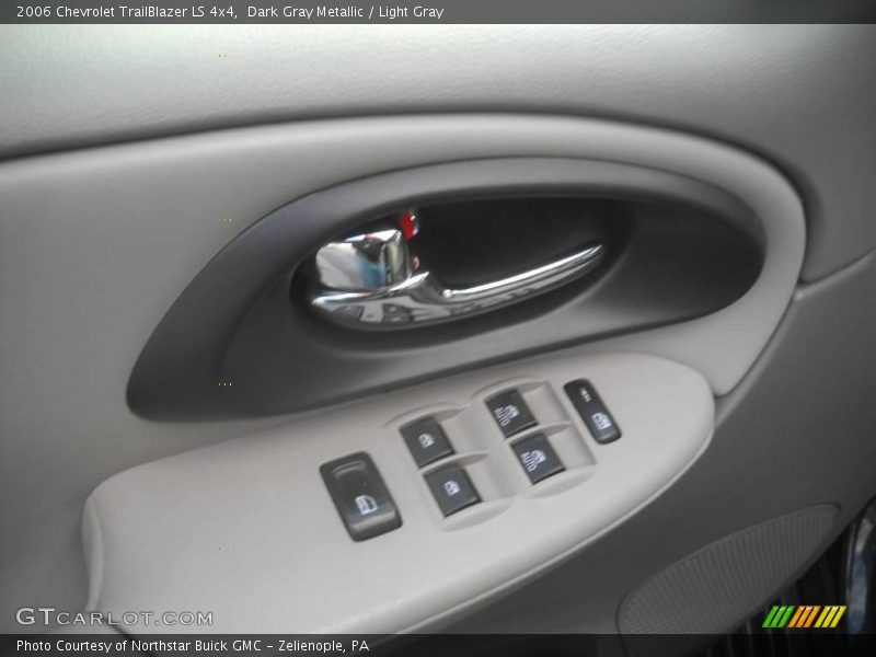 Dark Gray Metallic / Light Gray 2006 Chevrolet TrailBlazer LS 4x4