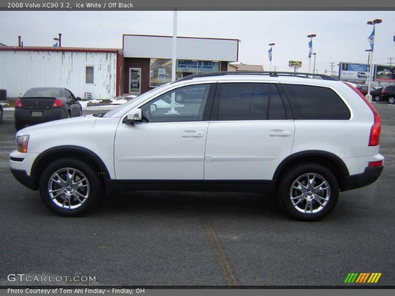 Ice White / Off Black 2008 Volvo XC90 3.2