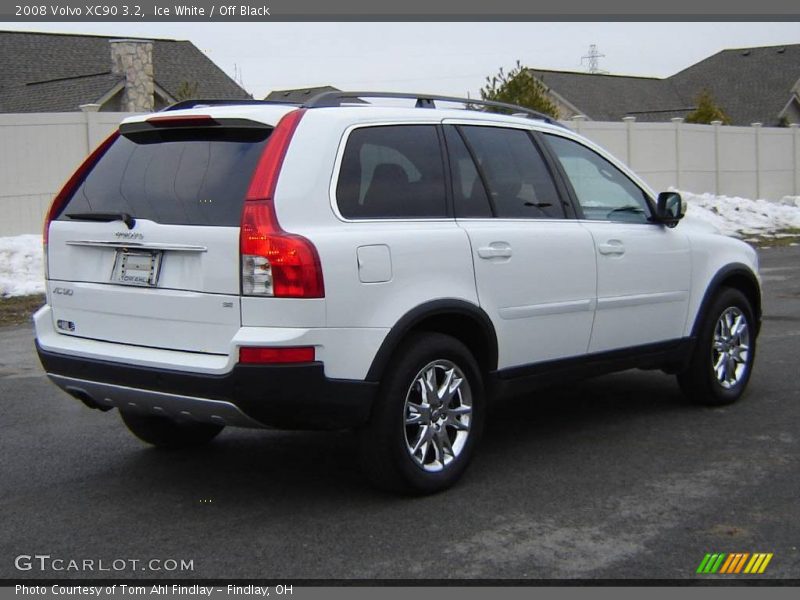 Ice White / Off Black 2008 Volvo XC90 3.2