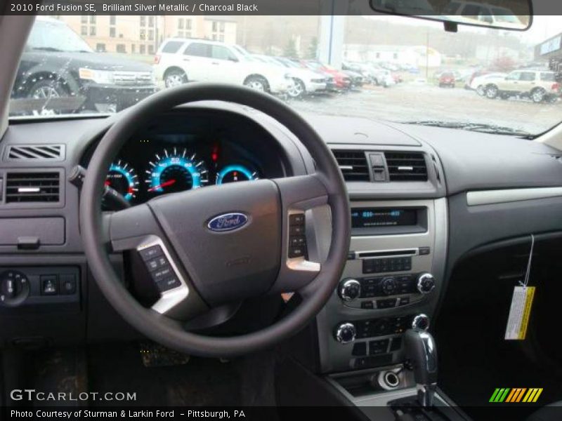 Brilliant Silver Metallic / Charcoal Black 2010 Ford Fusion SE