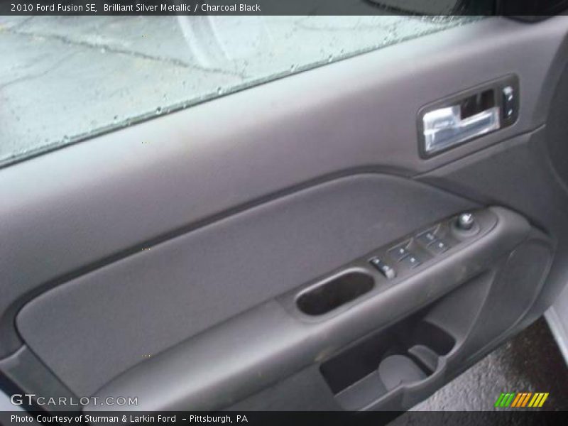 Brilliant Silver Metallic / Charcoal Black 2010 Ford Fusion SE