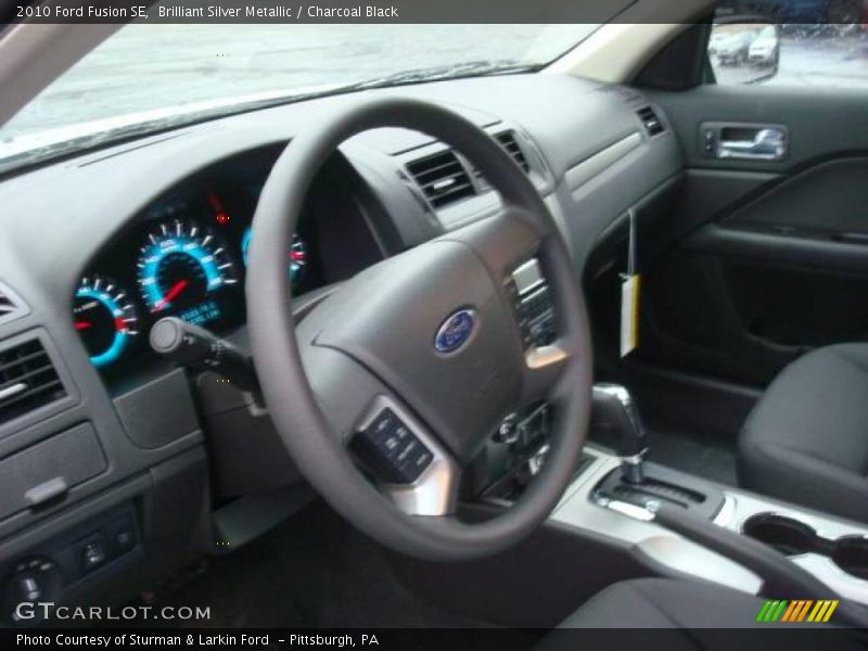 Brilliant Silver Metallic / Charcoal Black 2010 Ford Fusion SE