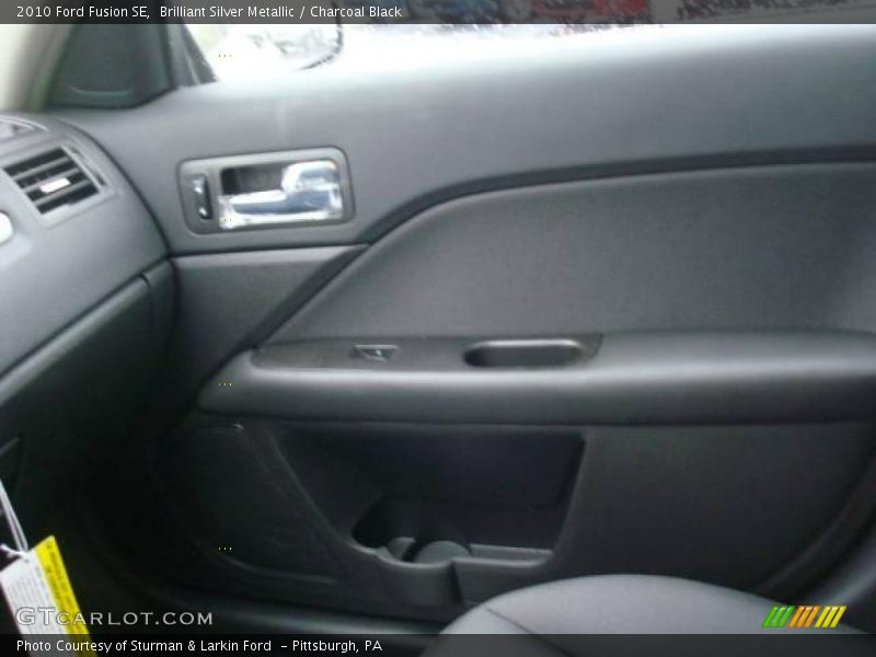 Brilliant Silver Metallic / Charcoal Black 2010 Ford Fusion SE