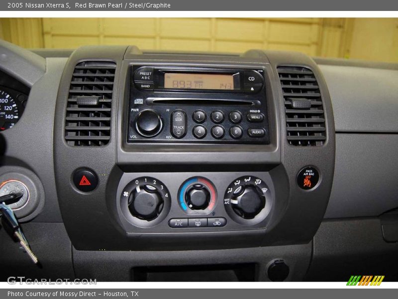 Red Brawn Pearl / Steel/Graphite 2005 Nissan Xterra S