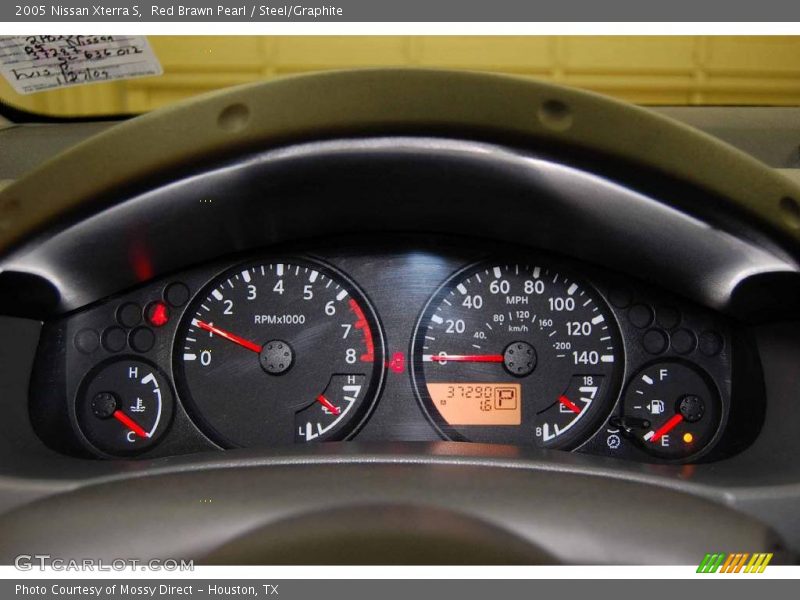 Red Brawn Pearl / Steel/Graphite 2005 Nissan Xterra S