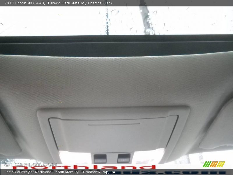 Tuxedo Black Metallic / Charcoal Black 2010 Lincoln MKX AWD