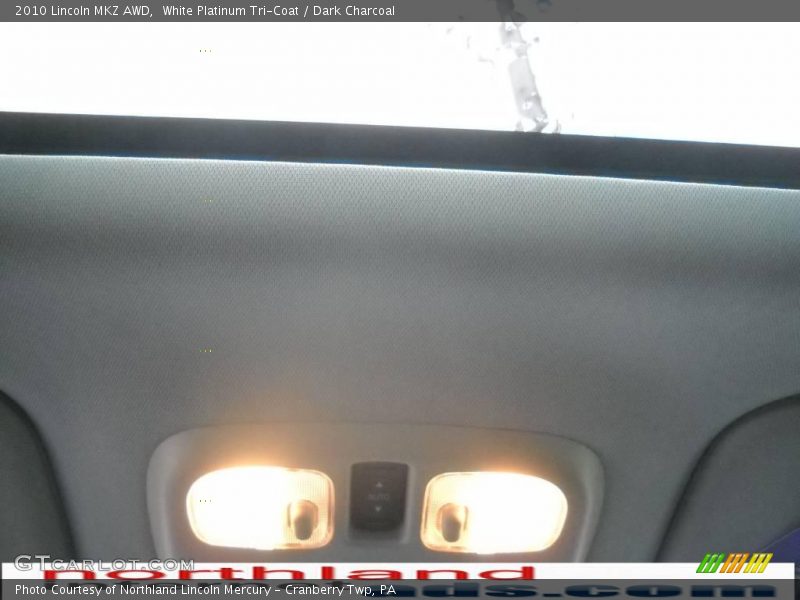 White Platinum Tri-Coat / Dark Charcoal 2010 Lincoln MKZ AWD