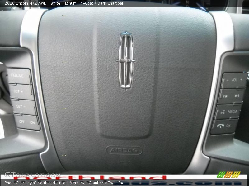 White Platinum Tri-Coat / Dark Charcoal 2010 Lincoln MKZ AWD