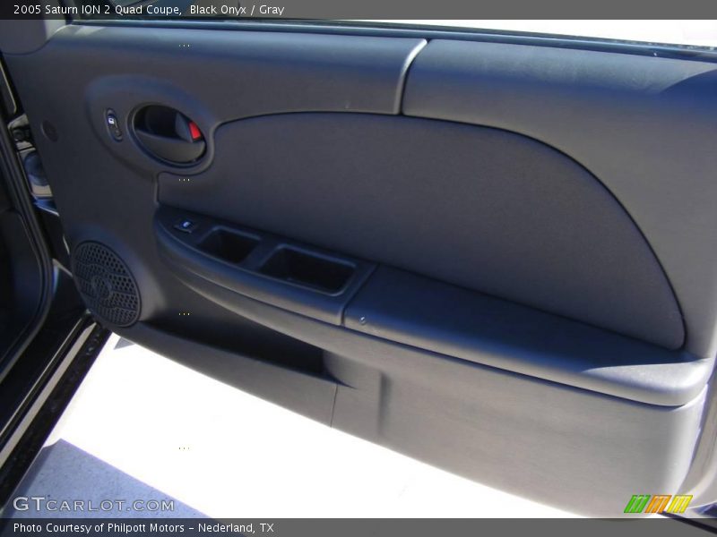 Black Onyx / Gray 2005 Saturn ION 2 Quad Coupe