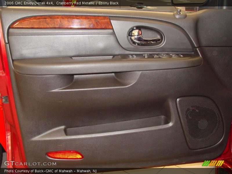Cranberry Red Metallic / Ebony Black 2006 GMC Envoy Denali 4x4