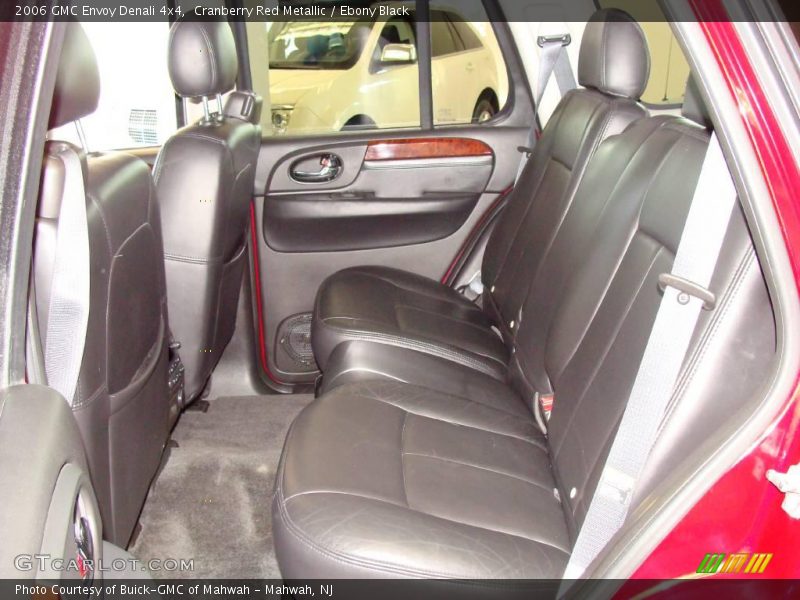 Cranberry Red Metallic / Ebony Black 2006 GMC Envoy Denali 4x4