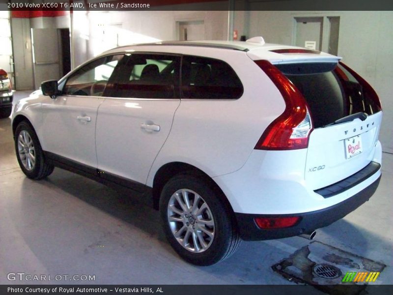 Ice White / Sandstone 2010 Volvo XC60 T6 AWD
