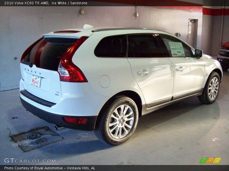 Ice White / Sandstone 2010 Volvo XC60 T6 AWD