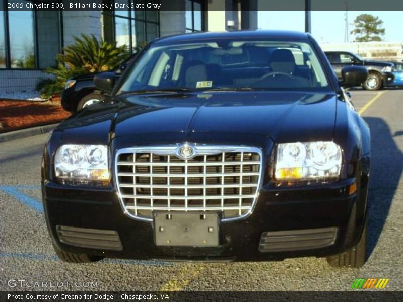 Brilliant Black / Dark Slate Gray 2009 Chrysler 300