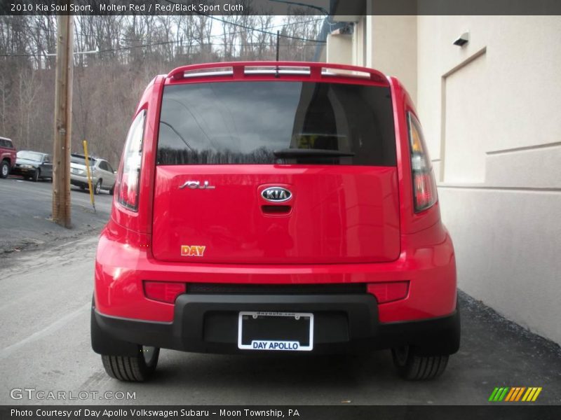 Molten Red / Red/Black Sport Cloth 2010 Kia Soul Sport