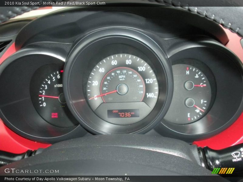 Molten Red / Red/Black Sport Cloth 2010 Kia Soul Sport