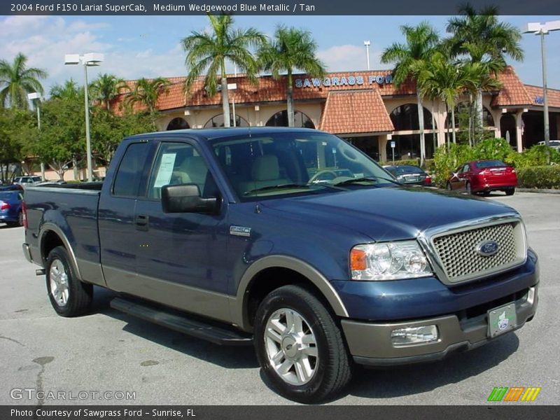 Medium Wedgewood Blue Metallic / Tan 2004 Ford F150 Lariat SuperCab