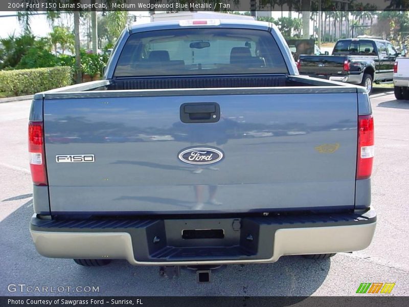 Medium Wedgewood Blue Metallic / Tan 2004 Ford F150 Lariat SuperCab