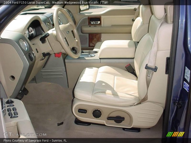 Medium Wedgewood Blue Metallic / Tan 2004 Ford F150 Lariat SuperCab