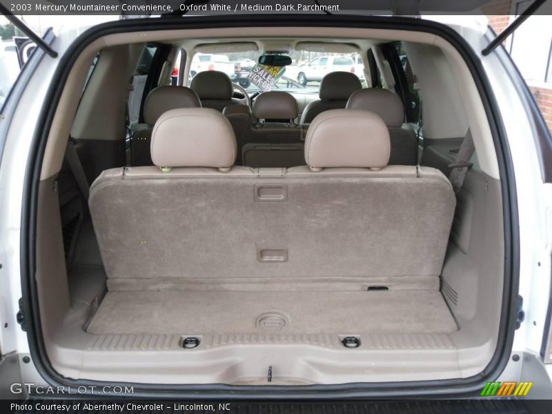 Oxford White / Medium Dark Parchment 2003 Mercury Mountaineer Convenience