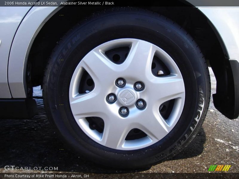 Alabaster Silver Metallic / Black 2006 Honda Accord LX Sedan