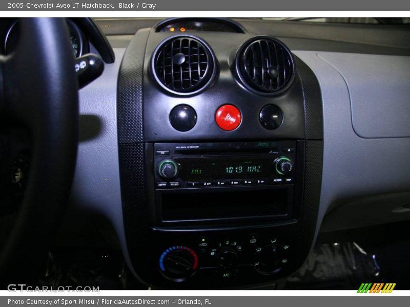 Black / Gray 2005 Chevrolet Aveo LT Hatchback