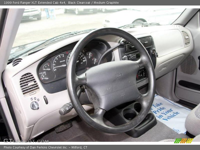Black Clearcoat / Medium Graphite 1999 Ford Ranger XLT Extended Cab 4x4
